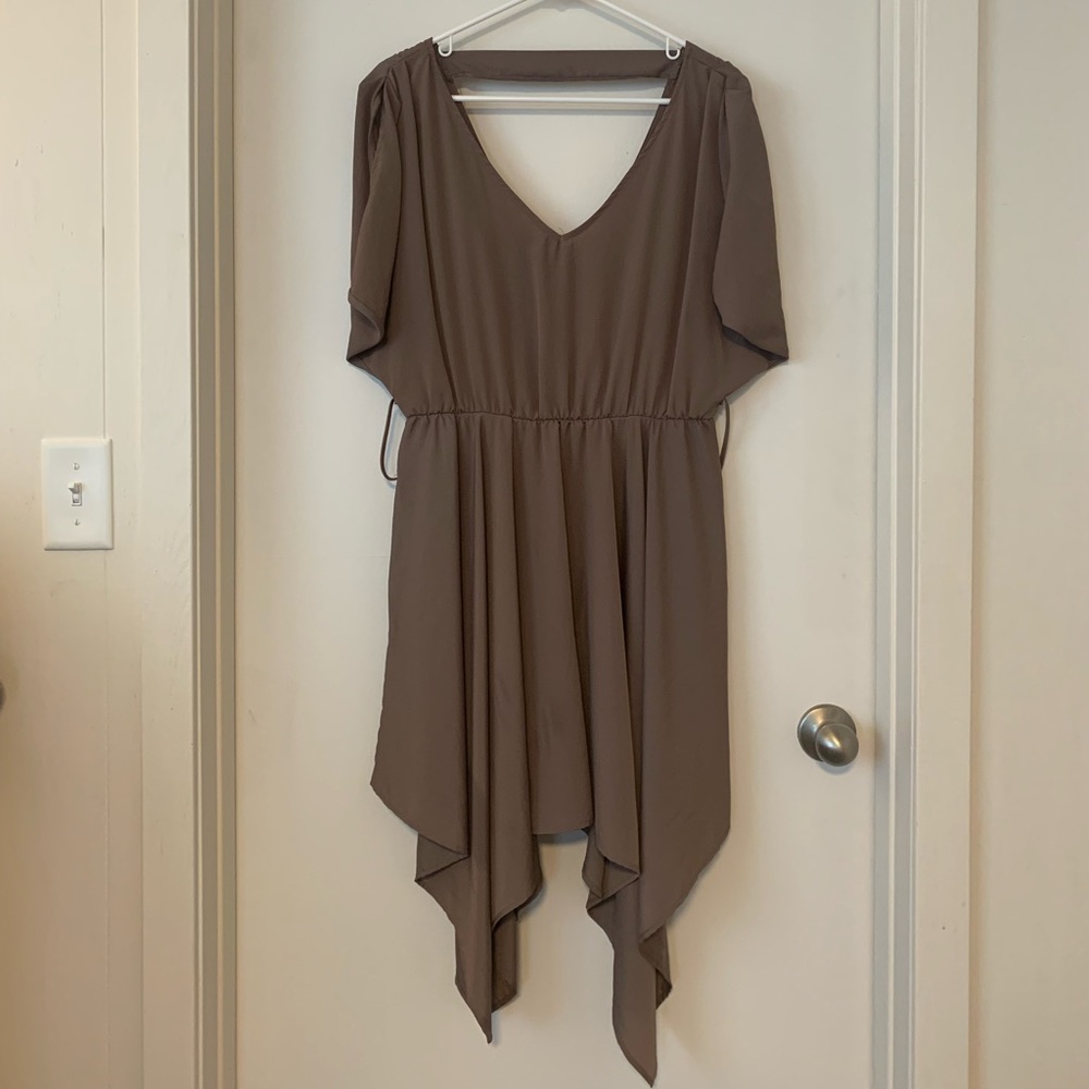 Tan handkerchief hem dress size large